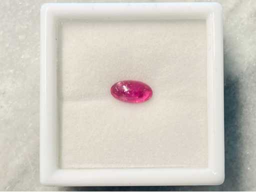 Rubis 1,84 carat rubis caboton naturel