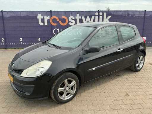 2008 - Renault - Clio - 1.2-16V Authentique - Car