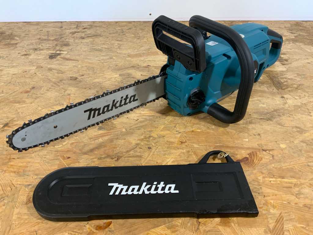 Makita 353 online chainsaw