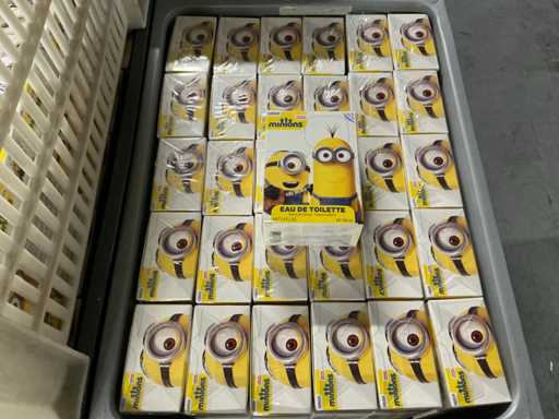 Lot Minnions eau de toillette 100ml (150x)