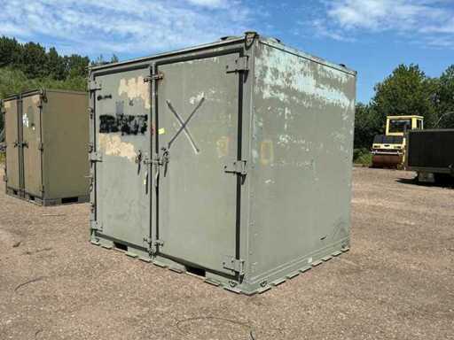 Container al armatei