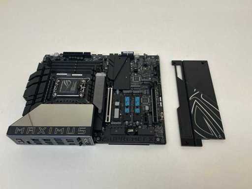 ASUS Rog Maximus Z890 Hero Mainboard