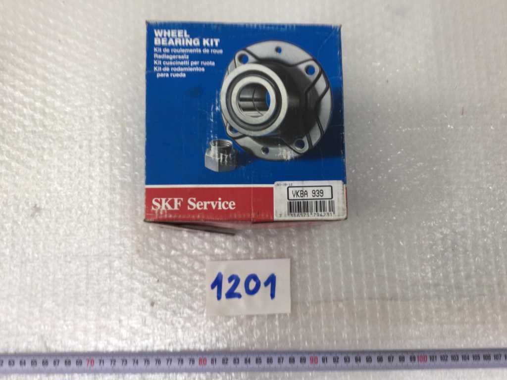 SKF - BMW 5 E28 6 E24 wheel bearing SKF VKBA 939 - Wheel bearing set - Various