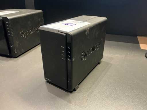 Synology DS216 play NAS server