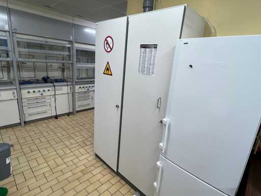 Variolab - W90 - Chemische productkast