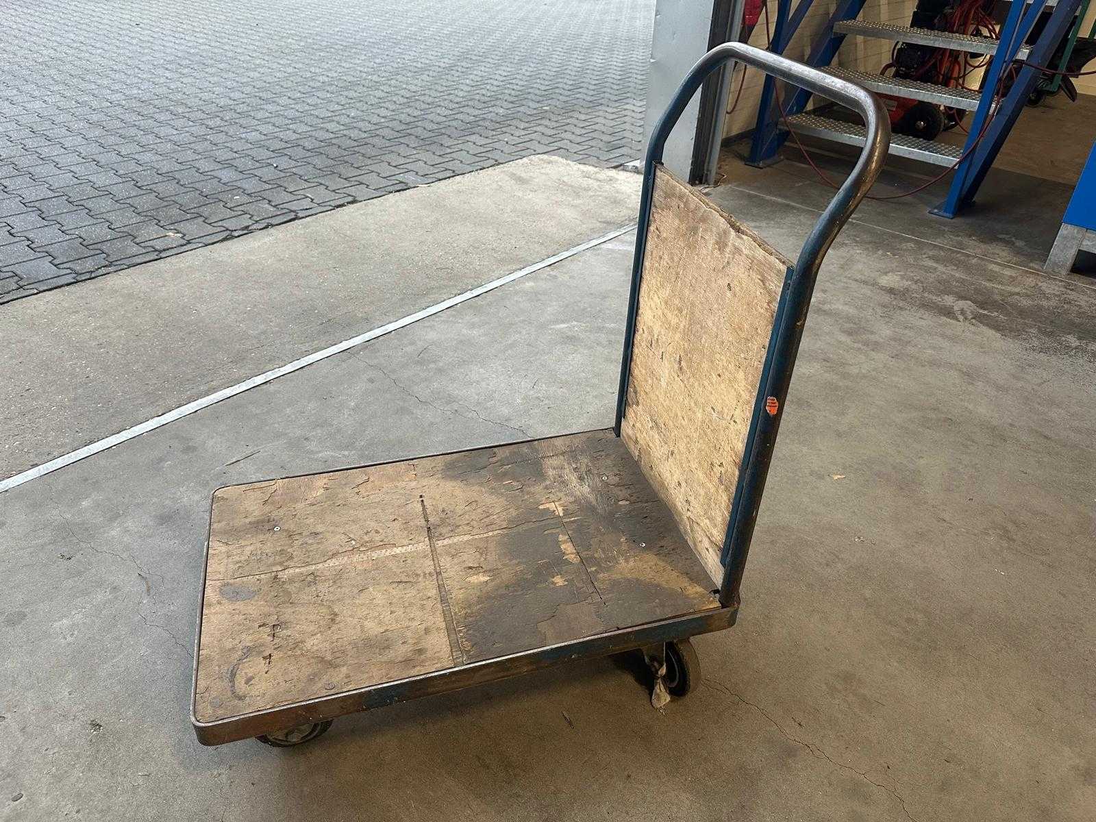 Platform trolley 50x77cm