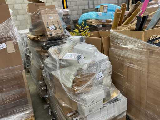 Różne materiały opakowawcze