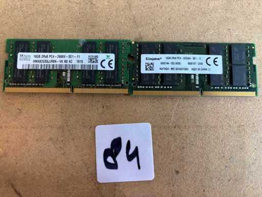 2x RAM von PC4 – 16GB