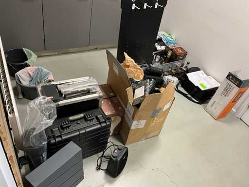 Diverse promotiematerialen en toebehoren