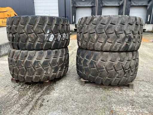 AEOLUS 750/65R25 Pneumatico industriale con cerchio (4x)