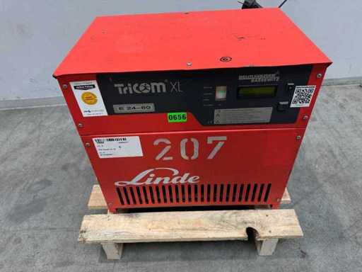 Cargador de plataforma para transpalets 2014 Linde TRICOM XL 24V 60A 277-660Ah cargador de hormigas para carretillas elevadoras eléctricas