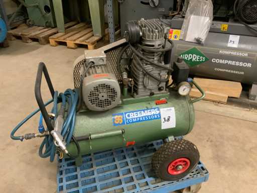 Creemers Air Compressor