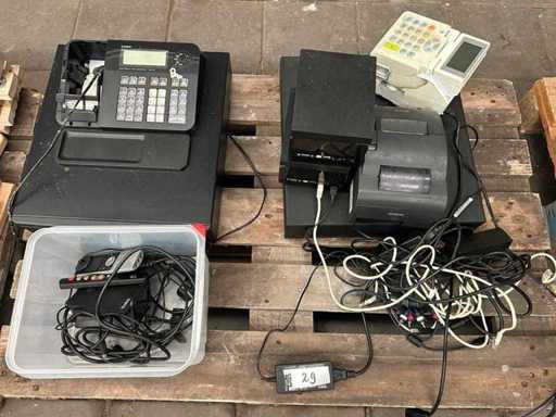 Kasse mit Schublade, Quittungsdrucker und Zubehör