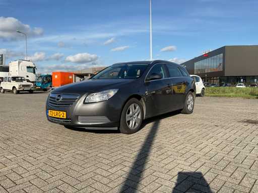 Opel - 2010 - Insignia Sports Tourer - 1.6 T Edition - Auto passeggeri
