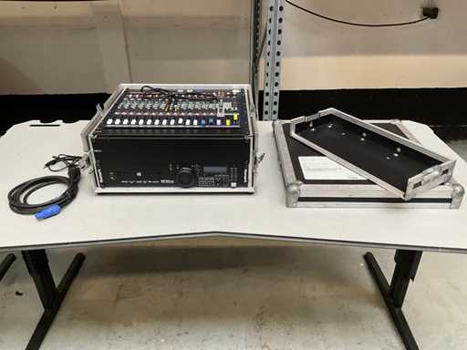 Soundcraft EFX-12 Mélangeur audio