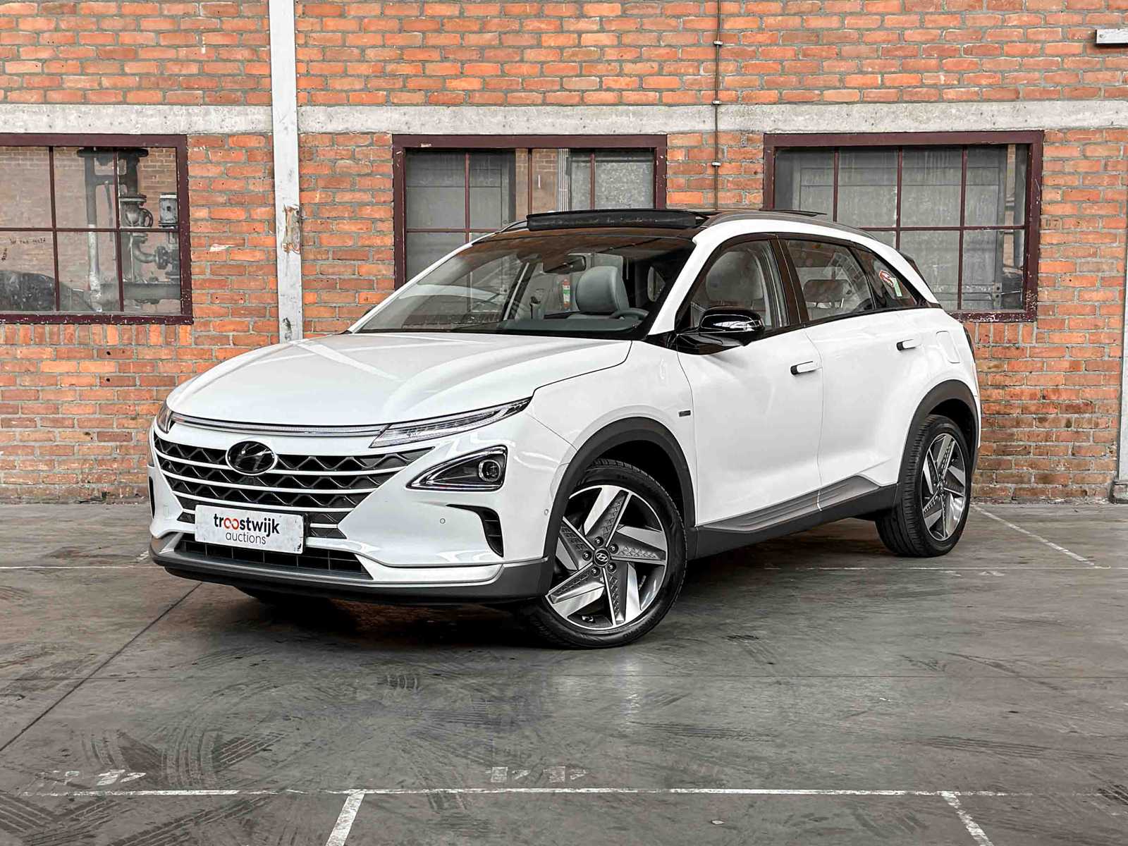 Hyundai NEXO FCEV Plus Pack 163pk 2020 (Origineel-NL), J-193-NB