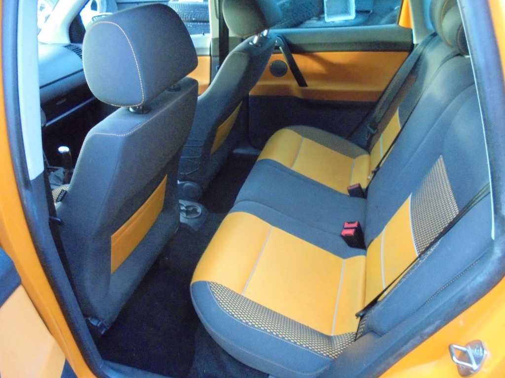 Volkswagen Polo 1.4 16V Optive Cross X 856 JR Troostwijk