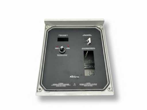 Panneau de sélection d’alimentation et de générateur de quai Riva 100A avec interrupteur - 349918