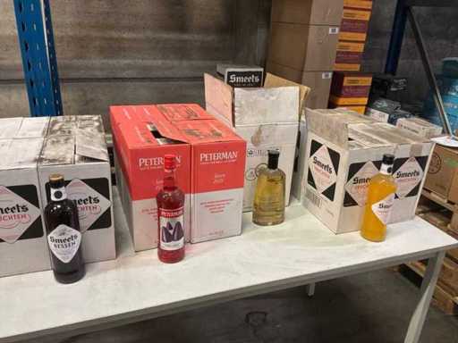 Lotto di gin e gin