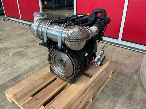 2023 DEUTZ TD 2.9 L4 Dieselmotor