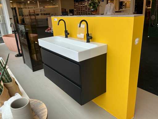 Sanibell Washbasin Setup