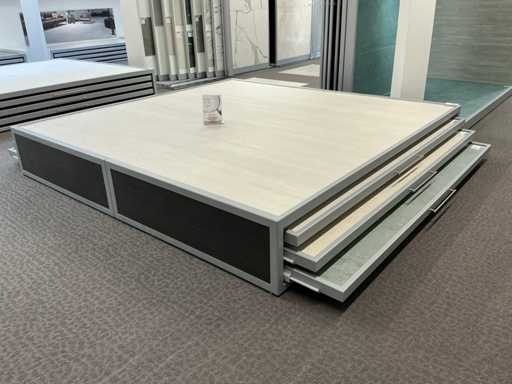 REDEC Presentation cube (2x)