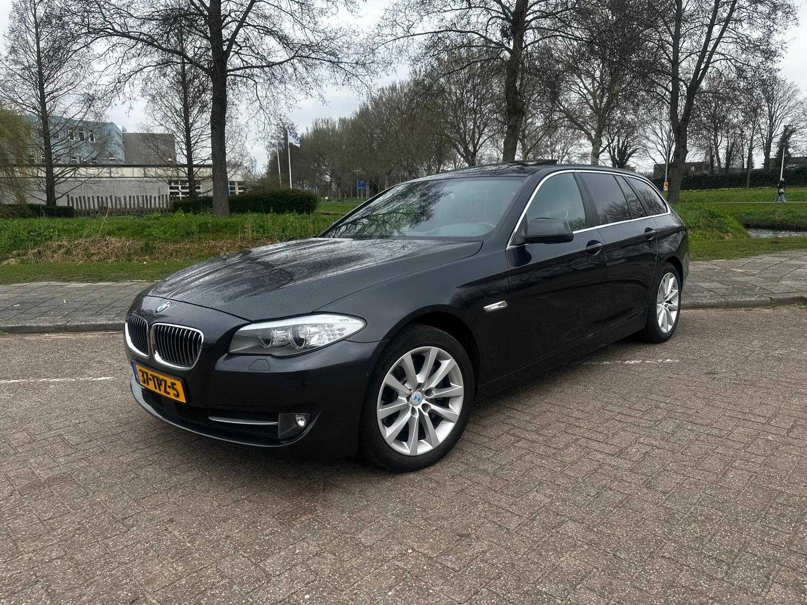 BMW 528i Touring High Executive z automatyczną skrzynią biegów; 37-TPZ-5