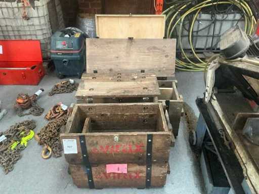 Diverses boîtes en bois (5x)