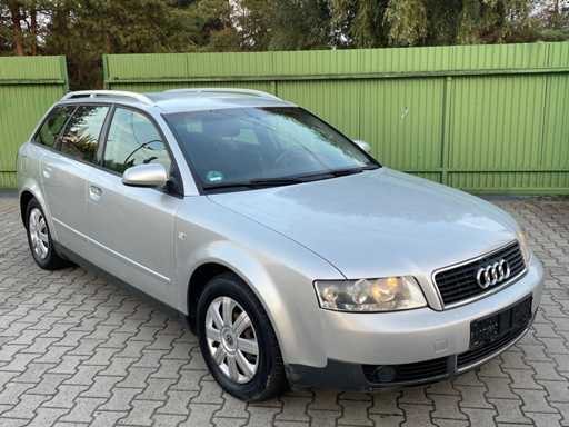 Audi - A4 - Auto - 2002