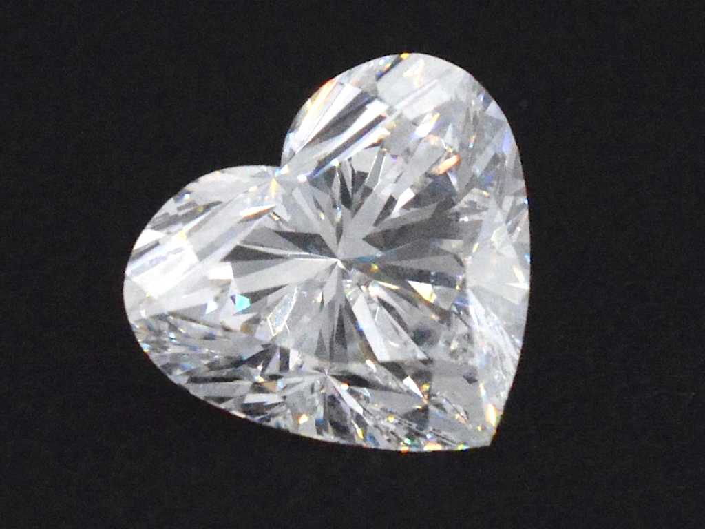 Diamant - 0,86 Karat Diamant im Herzschliff (zertifiziert)