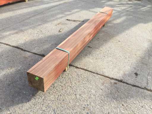 Balken Padouck 2750 x 200 x 200 mm (1 x)