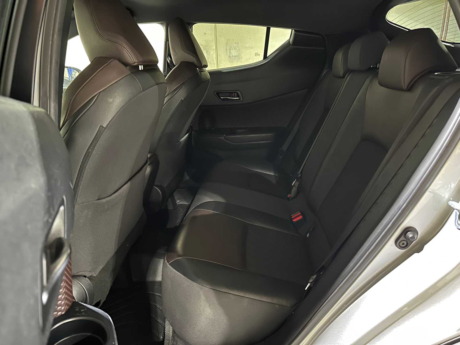Toyota C-HR 1.2 First Edition 116hp 2017, NB-105-X