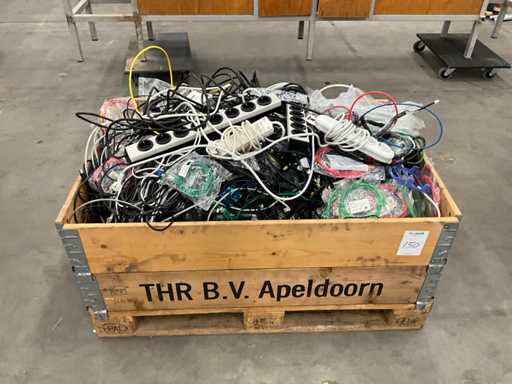 Draad, kabels & snoeren