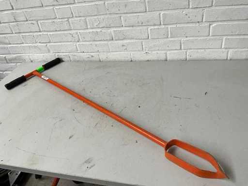 Hand auger