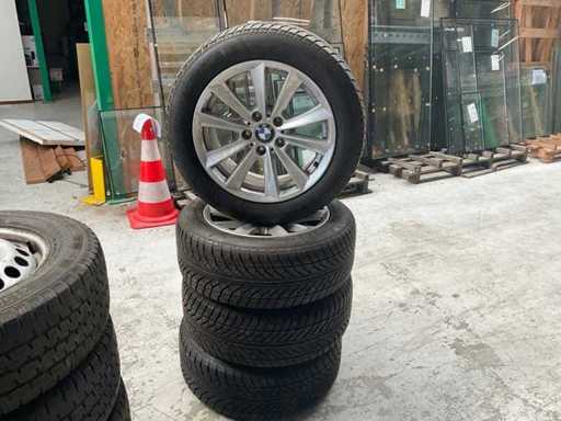 GoodYear Ultragrip Autoband op velg, 17”, BMW 5-serie (4x)