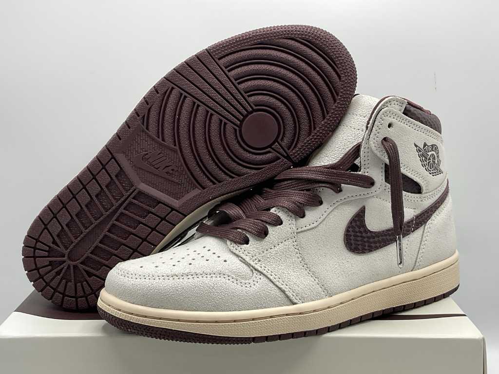Nike Jordan 1 Retro High A Ma Maniére Sneakers 42