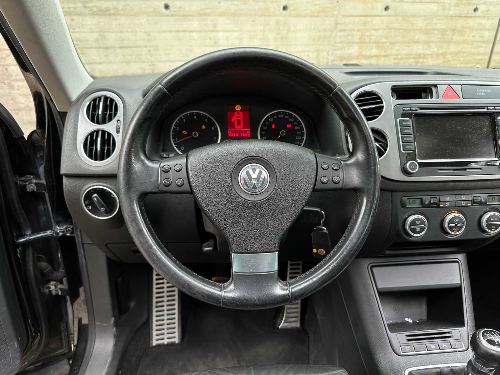 Volkswagen Tiguan 2.0 TSI Track&Field 4Motion 200pk 2008, L-775-LG
