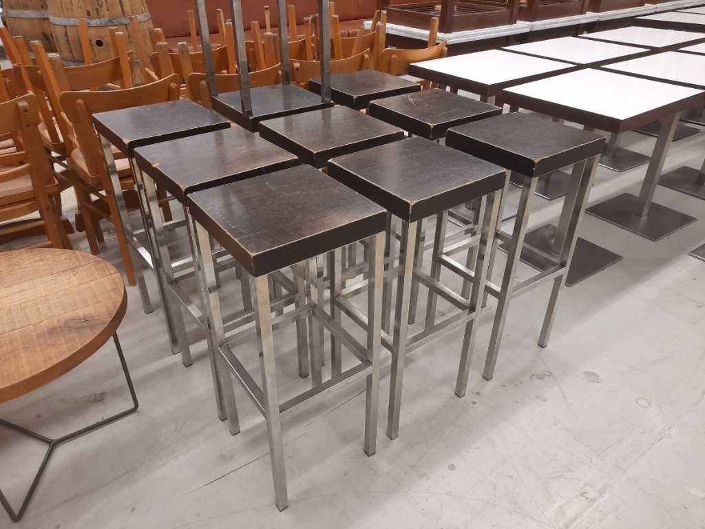 Bar stool (10x)