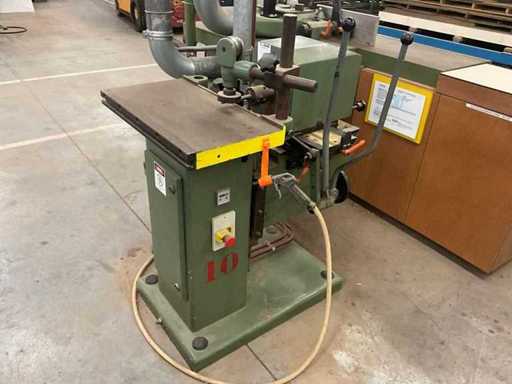 Machine de forage à trous longs