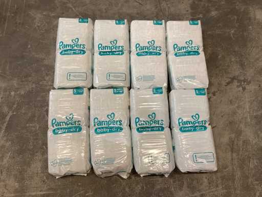 Pampers, mărimea uscătoare pentru bebeluși 5 - 11-16 kg (432x)