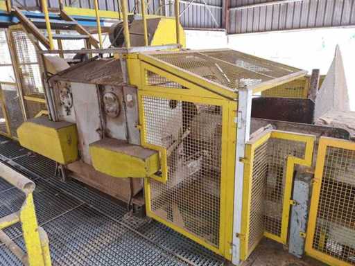 VALON KONE VK 16 R Descortezadora de troncos