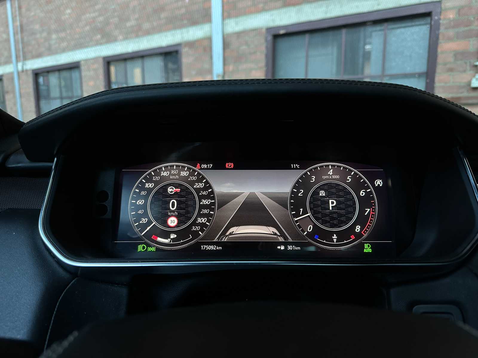 Land Rover Range Rover Sport SVR 5.0 V8 Supercharged FACELIFT 575pk 2018, L-593-LD