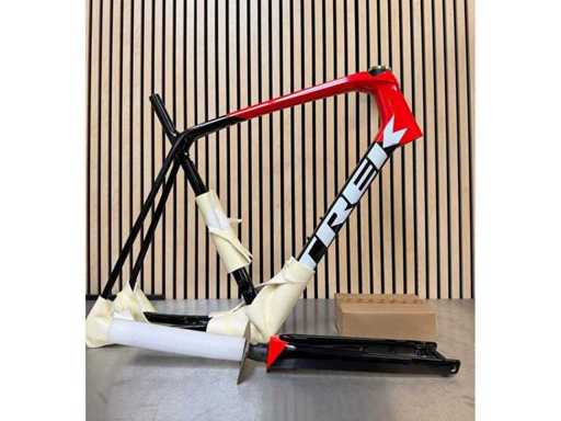 TREK - Émonda SL Disc FS-U-E-V Trek Noir/Rouge Radioactif - Châssis 700C x 62