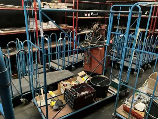 Contenuto del carrello del magazzino