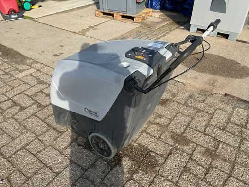 Nilfisk SW 850 S Straatveegmachine