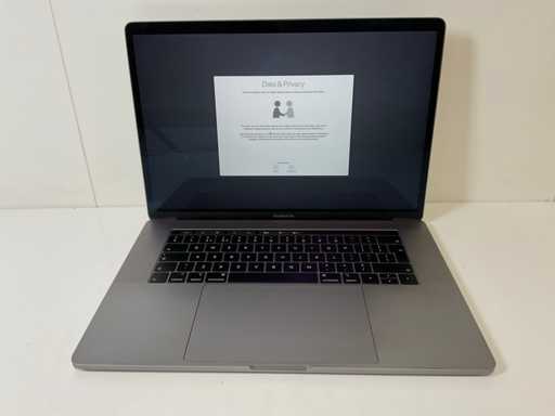 Apple MacBook Pro 15.4", Core(TM) i9 9th Gen, 16 GB RAM, 500 GB NVMe, AMD Radeon Pro 560X 4GB WorkStation