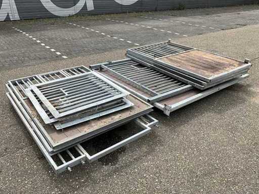 Partij Paardenbox Wanden En Deuren