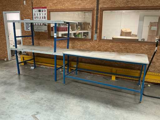 Work tables (3x)