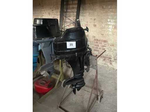 Moteur hors-bord