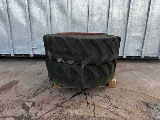 Continental – Landwirtschaftsreifen AC51 16.9 R34 mit 8-Loch Felge (2x)